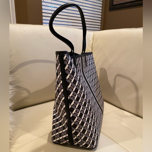 Tory Burch Tote | Geo Logo with Stripe | Black Gray & White - Picture 4 of 16